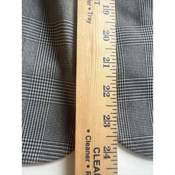 New York & Co Women's Size 10 Black Plaid 2 Button Blazer Jacket - Picture 5 of 7